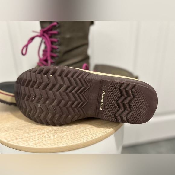 Ladies Sorel Winter Boots - Picture 7 of 8